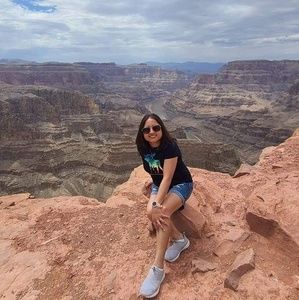 Meet your Posher, Venice